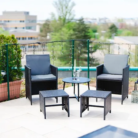 Design Penthouse - 4sz - 2baeder - Whirlpool - 2 Parkplaetze - Dachterrasse شقة