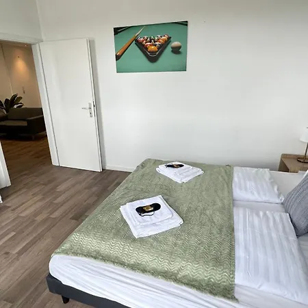 Design Penthouse - 4sz - 2baeder - Whirlpool - 2 Parkplaetze - Dachterrasse