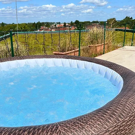 Design Penthouse - 4sz - 2baeder - Whirlpool - 2 Parkplaetze - Dachterrasse Apartamento