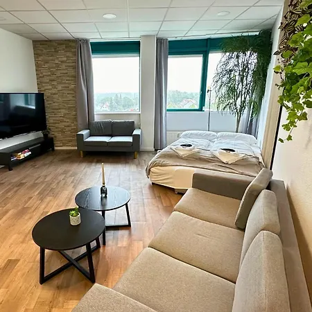 Design Penthouse - 4sz - 2baeder - Whirlpool - 2 Parkplaetze - Dachterrasse Apartment *